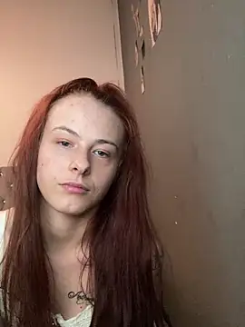 Snapshot of Louise_Burnett chatting on February 25, 2026, 8:08 pm Louise Burnett online show from February 25, 2026, 8:08 pm