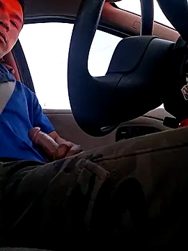 gueboloco2626 online show from April 16, 2026, 11:55 am