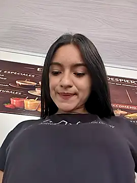 Snapshot of DulceCaroX chatting on May 29, 2026, 1:28 pm DulceCaroX online show from May 29, 2026, 1:28 pm