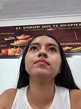 Snapshot of DulceCaroX chatting on May 26, 2026, 12:47 pm DulceCaroX online show from May 26, 2026, 12:47 pm