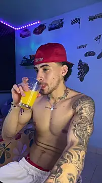 TOMAS CONOR online show from March 1, 2026, 1:49 am