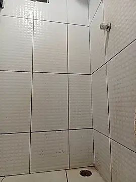 negopreto  online show from March 4, 2026, 8:49 pm