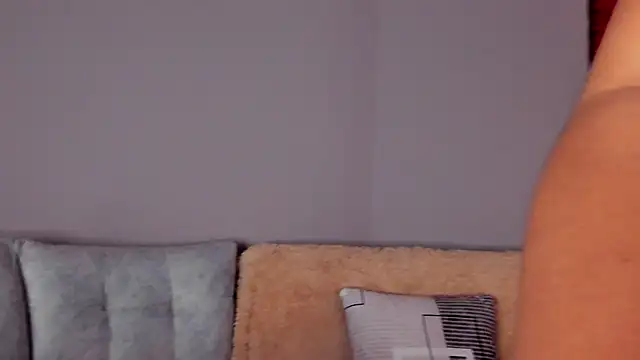 Snapshot of Miia_Grey_ chatting on March 27, 2026, 1:12 pm Miia Grey online show from March 27, 2026, 1:12 pm