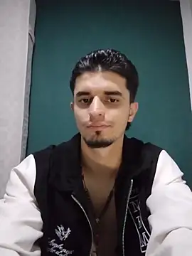 SebastianSkyler online show from March 13, 2026, 12:21 pm