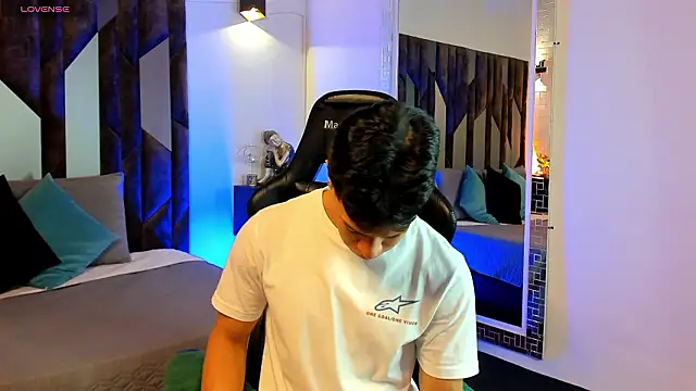 Snapshot of TonyPetrovjs chatting on March 25, 2026, 4:12 am TonyPetrovjs online show from March 25, 2026, 4:12 am