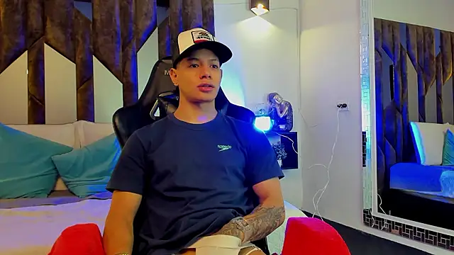 Snapshot of TonyPetrovjs chatting on March 19, 2026, 4:34 am TonyPetrovjs online show from March 19, 2026, 4:34 am