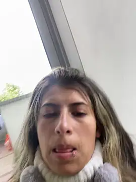 Candy Lennon online show from March 15, 2026, 3:19 pm