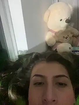 Candy Lennon online show from March 16, 2026, 5:44 am