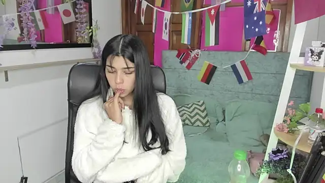 Snapshot of Aysha_winxs chatting on July 7, 2026, 6:47 am Aysha winxs online show from July 7, 2026, 6:47 am