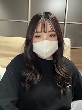 kitty 1019a online show from March 13, 2026, 12:32 pm