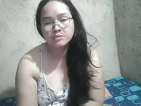 wildchinita00 online show from May 29, 2026, 11:33 pm