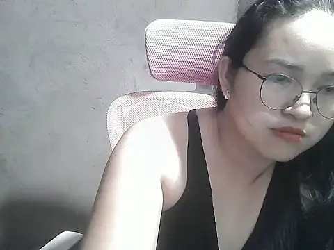 wildchinita00 online show from July 6, 2026, 10:00 am