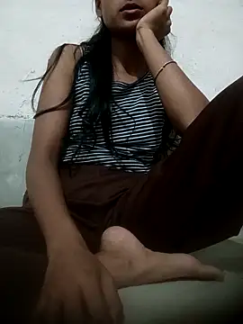 Snapshot of Nimisha-Basu chatting on April 8, 2026, 6:42 pm Nimisha-Basu online show from April 8, 2026, 6:42 pm