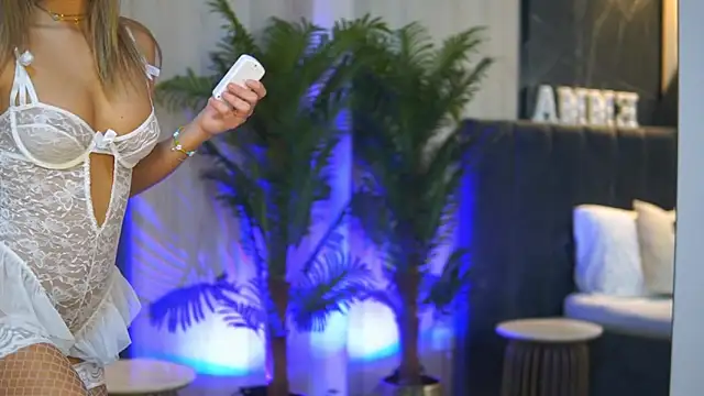 Snapshot of NikiPearl chatting on March 13, 2026, 6:07 am NikiPearl online show from March 13, 2026, 6:07 am