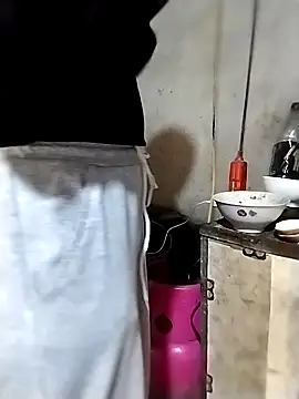 ngocbao11 online show from March 16, 2026, 4:31 am