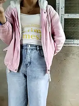 ngocbao11 online show from March 8, 2026, 2:26 am