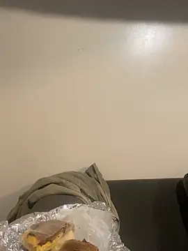 Snapshot of Sinfulwaterfalls chatting on February 21, 2026, 8:44 pm Sinfulwaterfalls online show from February 21, 2026, 8:44 pm