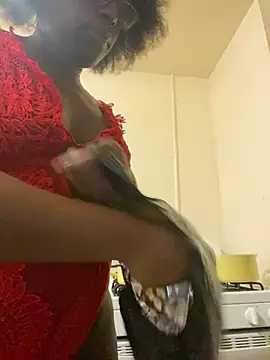 Snapshot of Sinfulwaterfalls chatting on February 20, 2026, 6:54 pm Sinfulwaterfalls online show from February 20, 2026, 6:54 pm