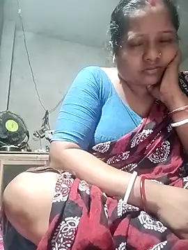 Snapshot of Sexy-Aliya chatting on April 4, 2026, 4:13 pm Sexy-Aliya online show from April 4, 2026, 4:13 pm