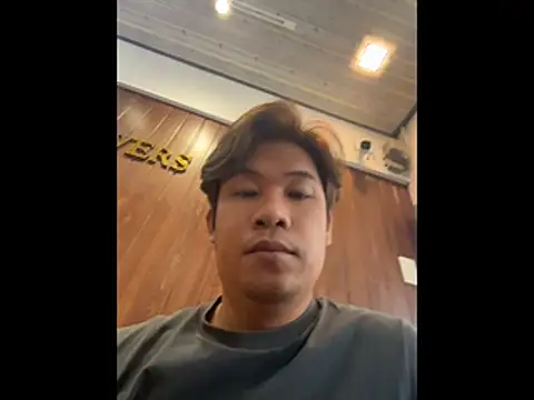  online show from April 15, 2026, 3:45 am