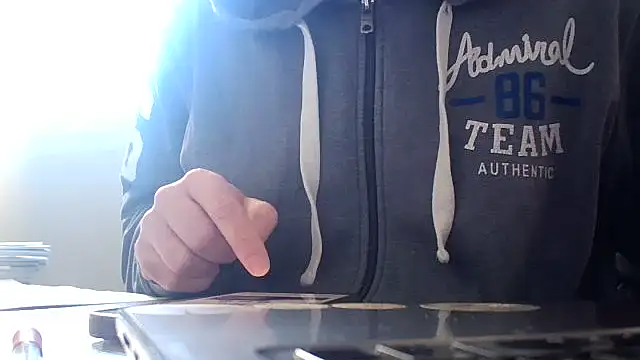 Snapshot of truble78 chatting on March 9, 2026, 10:08 am truble78 online show from March 9, 2026, 10:08 am