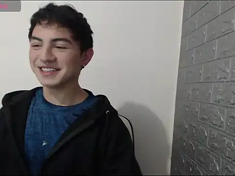 crissfer1 online show from February 25, 2026, 8:19 pm