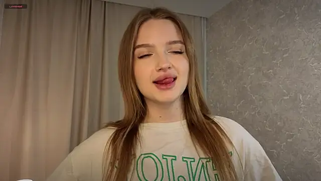 SolLocy online show from March 28, 2026, 4:13 am