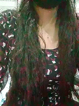 Snapshot of Husn--pari chatting on February 20, 2026, 3:25 pm Husn--pari online show from February 20, 2026, 3:25 pm