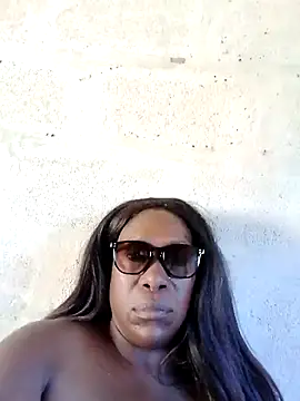 Boldy-queen online show from March 11, 2026, 10:53 am