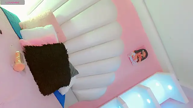 Daniiela Ember online show from March 1, 2026, 4:23 am