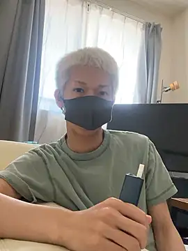 Yumemiru-k online show from May 2, 2026, 12:38 am