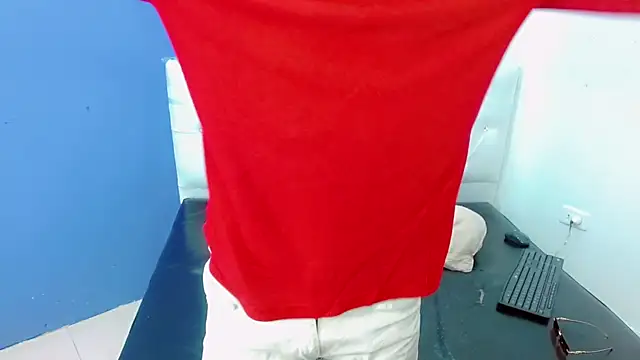 Snapshot of masterboyx chatting on February 22, 2026, 3:13 pm masterboyx online show from February 22, 2026, 3:13 pm