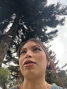 Snapshot of Mady_Pink chatting on April 11, 2026, 10:02 pm Mady Pink online show from April 11, 2026, 10:02 pm