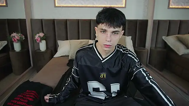 ClarkBev online show from March 13, 2026, 7:24 am