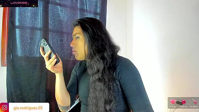 Jess Hoffman online show from February 25, 2026, 5:57 pm