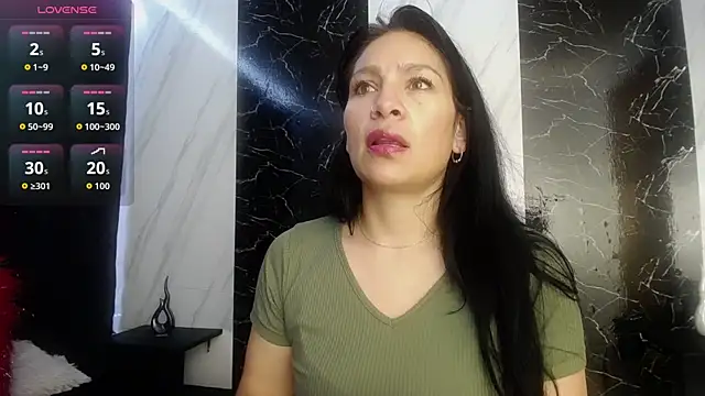 SofiaMoreno  online show from April 30, 2026, 2:02 pm
