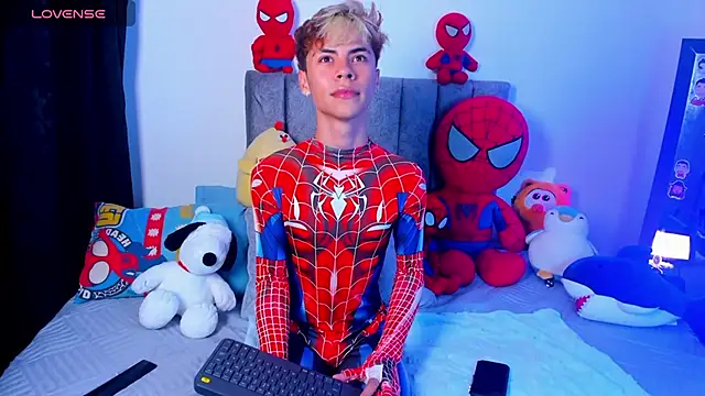 Snapshot of Callum_777 chatting on March 18, 2026, 3:31 am Callum 777 online show from March 18, 2026, 3:31 am