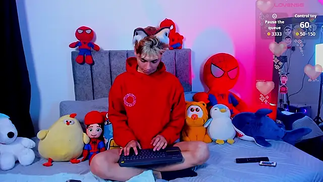 Snapshot of Callum_777 chatting on March 27, 2026, 4:43 am Callum 777 online show from March 27, 2026, 4:43 am