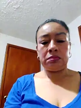 Snapshot of Samanta_gonzales chatting on February 27, 2026, 2:23 am Samanta gonzales online show from February 27, 2026, 2:23 am