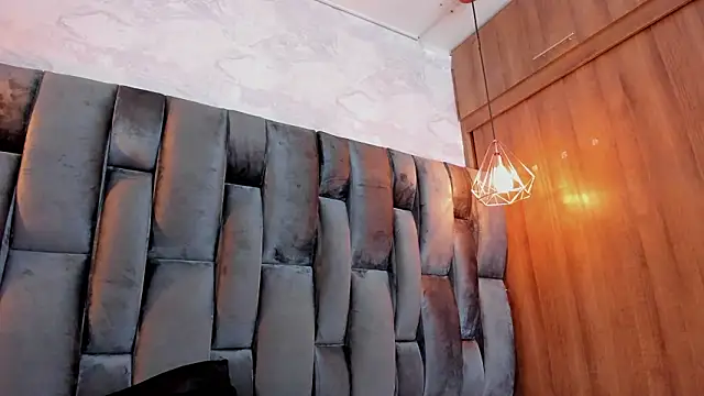 Taylor Ross1 online show from February 28, 2026, 3:22 pm