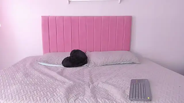 nicol fury online show from March 14, 2026, 8:15 pm