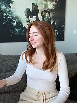 HoneyBunny18 online show from April 1, 2026, 11:33 am