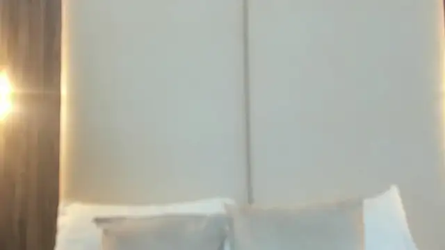 Snapshot of elaia_bridge chatting on March 31, 2026, 7:27 pm elaia bridge online show from March 31, 2026, 7:27 pm