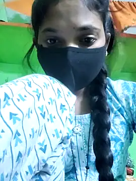 Cute aroshi online show from March 13, 2026, 9:47 am