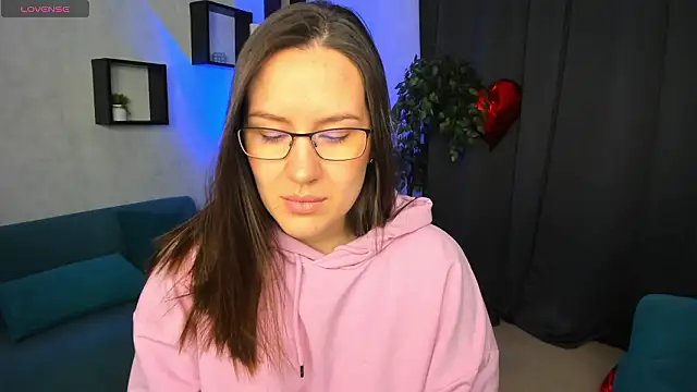 Snapshot of asti_bubbles chatting on March 12, 2026, 1:11 am asti bubbles online show from March 12, 2026, 1:11 am