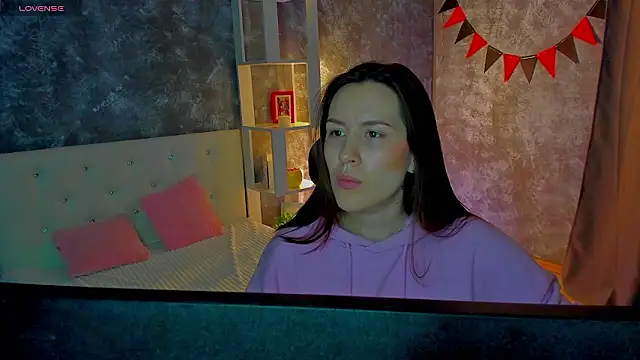 Snapshot of asti_bubbles chatting on March 19, 2026, 1:38 am asti bubbles online show from March 19, 2026, 1:38 am