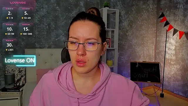 Snapshot of asti_bubbles chatting on March 26, 2026, 12:53 am asti bubbles online show from March 26, 2026, 12:53 am