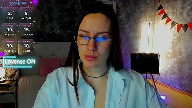 Snapshot of asti_bubbles chatting on April 14, 2026, 12:59 am asti bubbles online show from April 14, 2026, 12:59 am