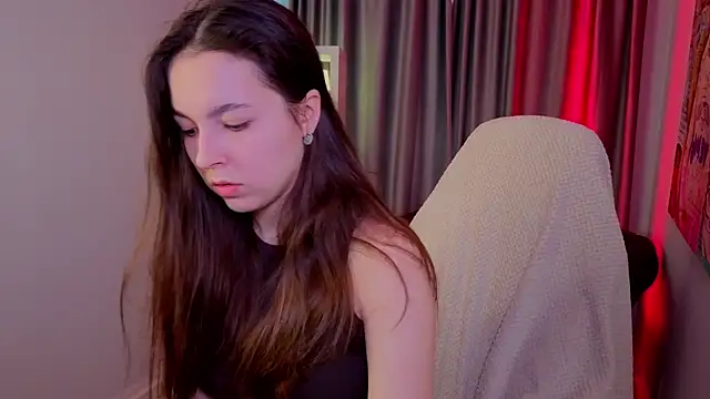 BellaThery online show from July 11, 2026, 4:46 am