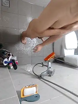 BotDamBigAss online show from April 19, 2026, 12:39 pm